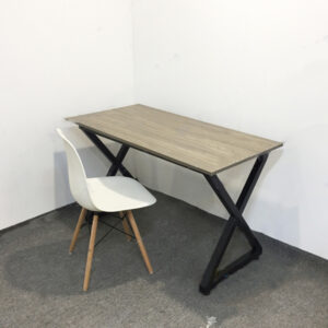 Bàn chân sắt chữ X đen giá rẻ - DL0083