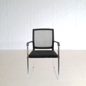 Ghế chân quỳ chân đúc - VN117